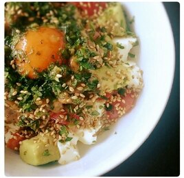 アボカド納豆の豆腐丼